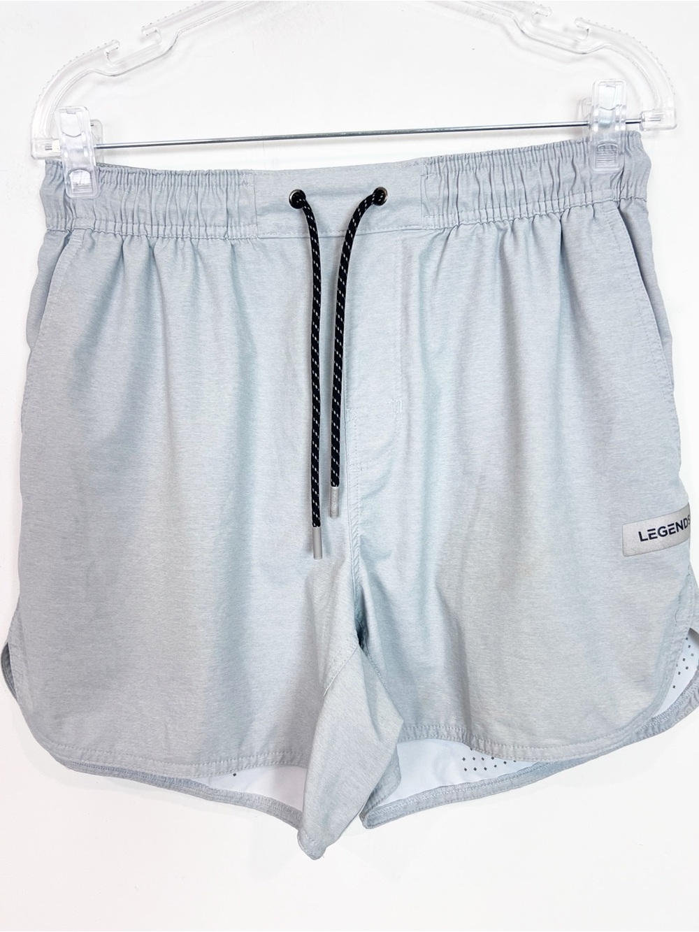 LEGENDS GRAY ELASTIC WAIST ATHLETIC SHORTS MENS SZ MEDIUM